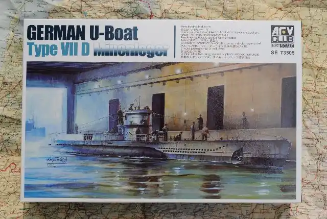 Express Levering SE73505 German U-Boat TYPE VII D "MINENLEGER"